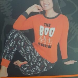 NEW HALLOWEEN FAMILY PAJAMAS VARIOUS SIZES, DISCOUNT FOR MULTIPLE PURCHASES